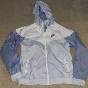 large nike windbreaker